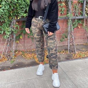 Abercrombie & Fitch camo pants